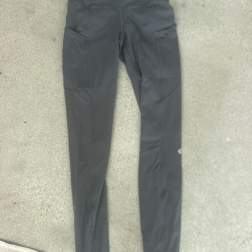 Lululemon gray leggings size 4